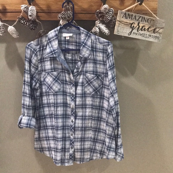 Tops - Long Sleeve Plaid Shirt